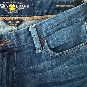 Lucky Brand 🍀 The Sweet Jean Boot size 10/30 R, Excellent condition!